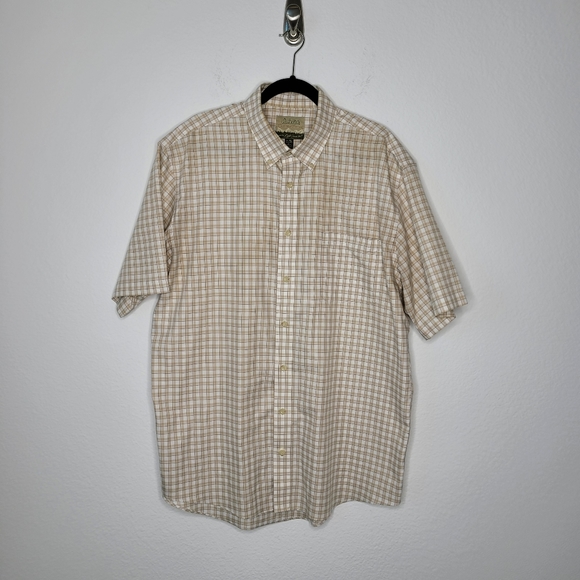 Cabela's Other - Cabelas Outfitters Series Short Sleeve Shirt
